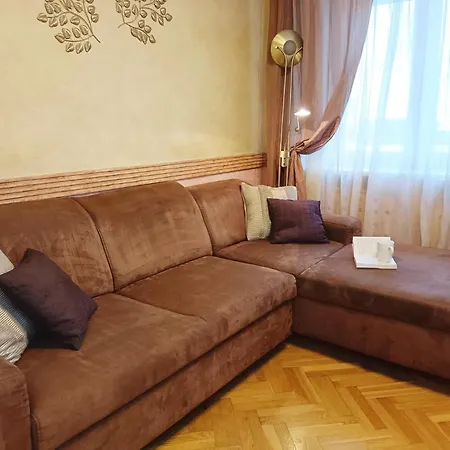 Old Town Retreat With Stunning Views 2 Bedroom Nearby The Church Of Saint Peter Apartment Riga