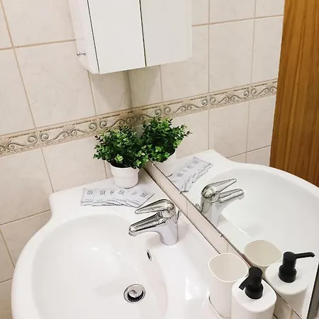 公寓 Old Town Retreat With Stunning Views 2 Bedroom Nearby The Church Of Saint Peter *