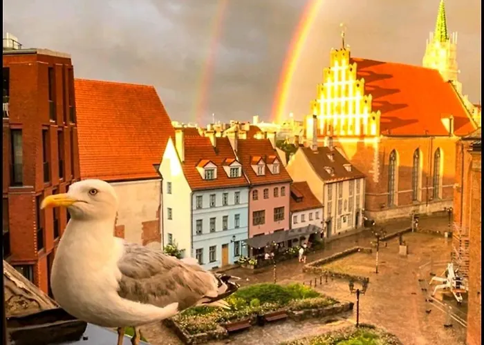 Dream - Old Town Retreat With Stunning Cathedral Views Two Bedroom Apartment *